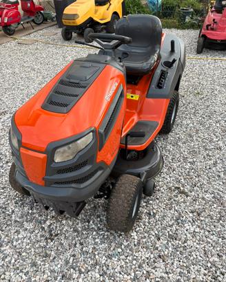 Trattorino tagliaerba husqvarna CTH163T