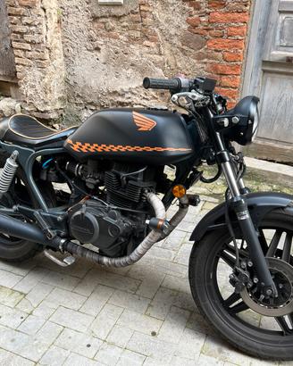 Honda cb 400 N cafe racer