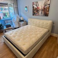 Letto Matrimoniale "Stone" in ecopelle bianca