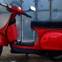 vespa 125 T5. pole position 