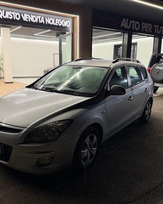 Hyundai i30 1.4 16V 109CV 5p. BlueDr. GPL Active