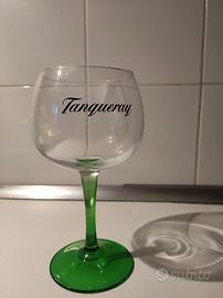 bicchieri Tanqueray Gin 