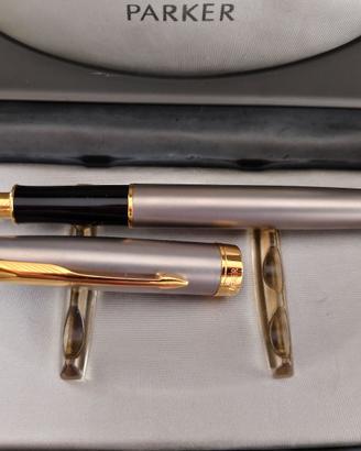 Stilografica Parker Sonnet Acciaio e Oro-Full Set