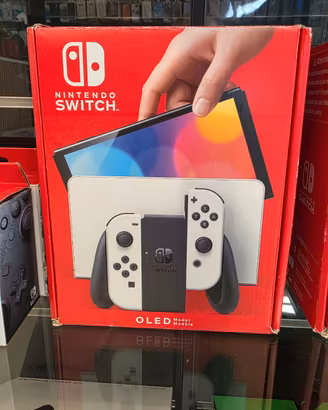 Nintendo Switch OLED Bianca
