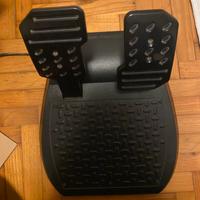Volante per ps4 thrustmuster T80