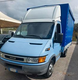 Iveco DAILY GEMELLATO CENTINATO PET. B