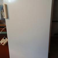 Congelatore della Whirlpool come nuovo 6 cassetti