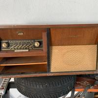 Radio d'epoca WEGA con giradischi - Anni 50Vintage