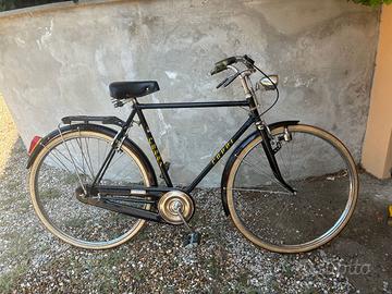 Bicicletta vintage con cambio a 3 rapporti
