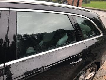 Vetri laterali Audi A4 Avant B9