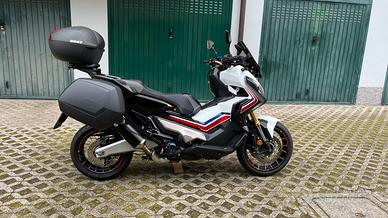 Xadv 750