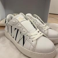 Sneakers Valentino