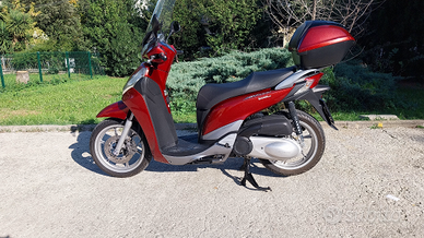 Scooter Honda SH 300i anno 2013