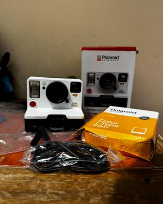 Polaroid one step 2