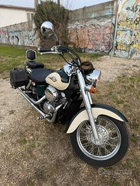 Honda shadow 750 C2 America