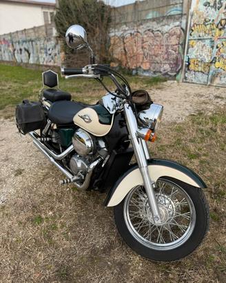 Honda shadow 750 C2 America