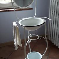 TOELETTA FERRO BATTUTO