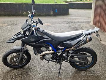 Yamaha WR 125 - 2015