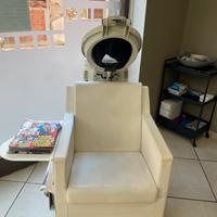 Poltrona per trattamenti