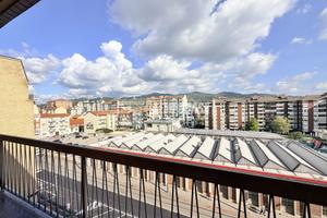 BILOCALE CON VISTA PANORAMICA, LIBERO SUBITO!