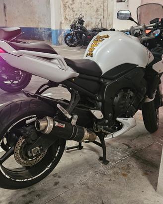 Yamaha FZ1 Fazer - 2015