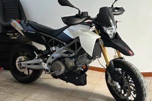Aprilia Dorsoduro 750cc 