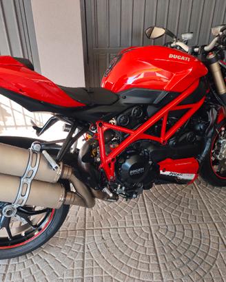  ducati streetfighter 848
