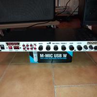 Rocktron Piranha 2xECC83/12Ax7 guitar tuube preamp