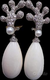 ORECCHINI ORO DIAMANTI CORALLO BIANCO PERLA
