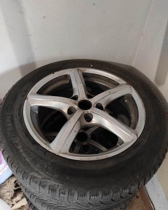 Gomme Invernali con cerchi in lega –  205/55 R16