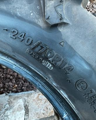 Gomme quad side by side