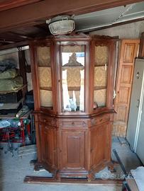 mobile in legno vintage