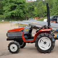 TRATTORE AGRICOLO USATO