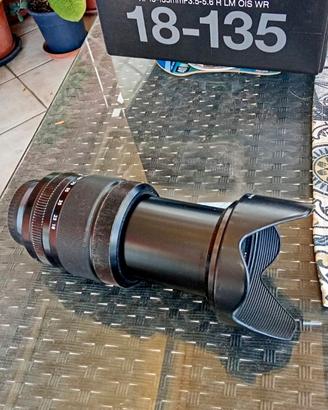 Zoom Fujifilm XF 18-135mm f/3.5-5.6 R LM OIS WR