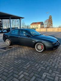 Alfa 156