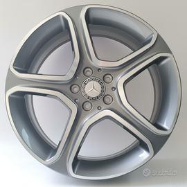 1 Cerchi da 19' in Lega - Mercedes Benz - Glk A204