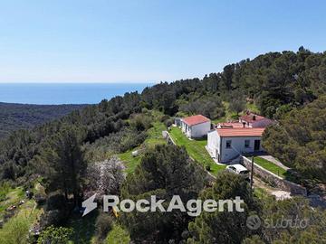 ZONA ESCLUSIVA CON VISTA MARE