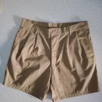 Pantaloncini Cachi per Campeggio 