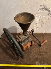 antico macinacaffè Peugeot Frêres