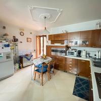 Appartamento con spazio esterno - san prisco