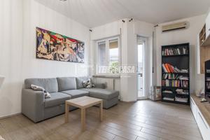 Bilocale ristrutturato con box