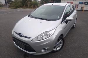 Ford Fiesta 1.4 97cv 5 porte Bz.- GPL Titanium xne