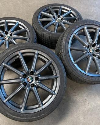 Cerchi e gomme alfa 159 TI