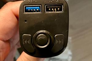 Vivavoce Per Auto Bluetooth FM e altro