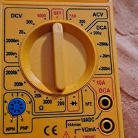 Multitester digitale Maurer