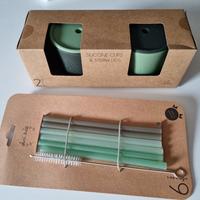 [Nuovo] Set due tazze + cannucce