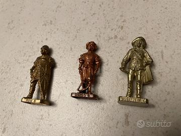 SET 64 SORPRESE KINDER ANNI 90 OVETTI