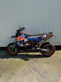 KTM690 smc