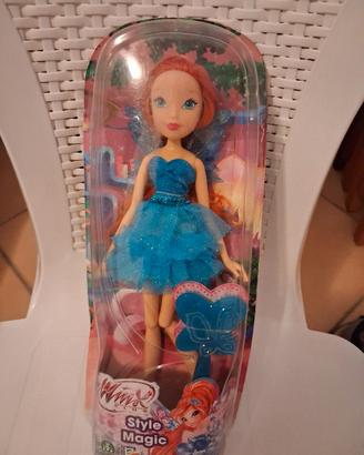 Bambola Winx Club Bloom Style Magic Witty Toys nuo