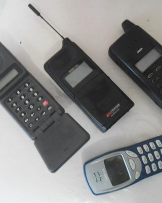 CELLULARI VlNTAGE